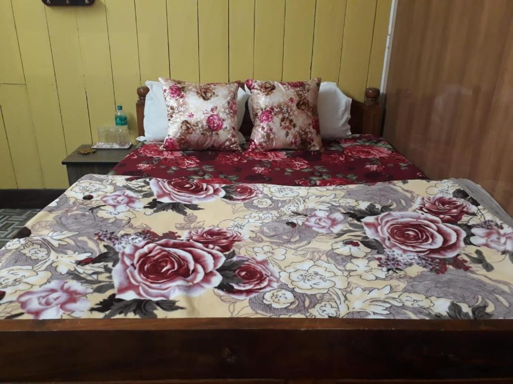 Smriya Homestay Darjeeling  Bagian luar foto
