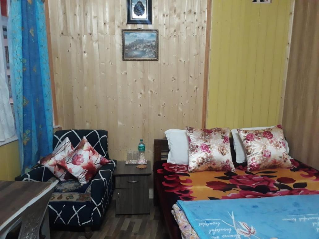 Smriya Homestay Darjeeling  Bagian luar foto
