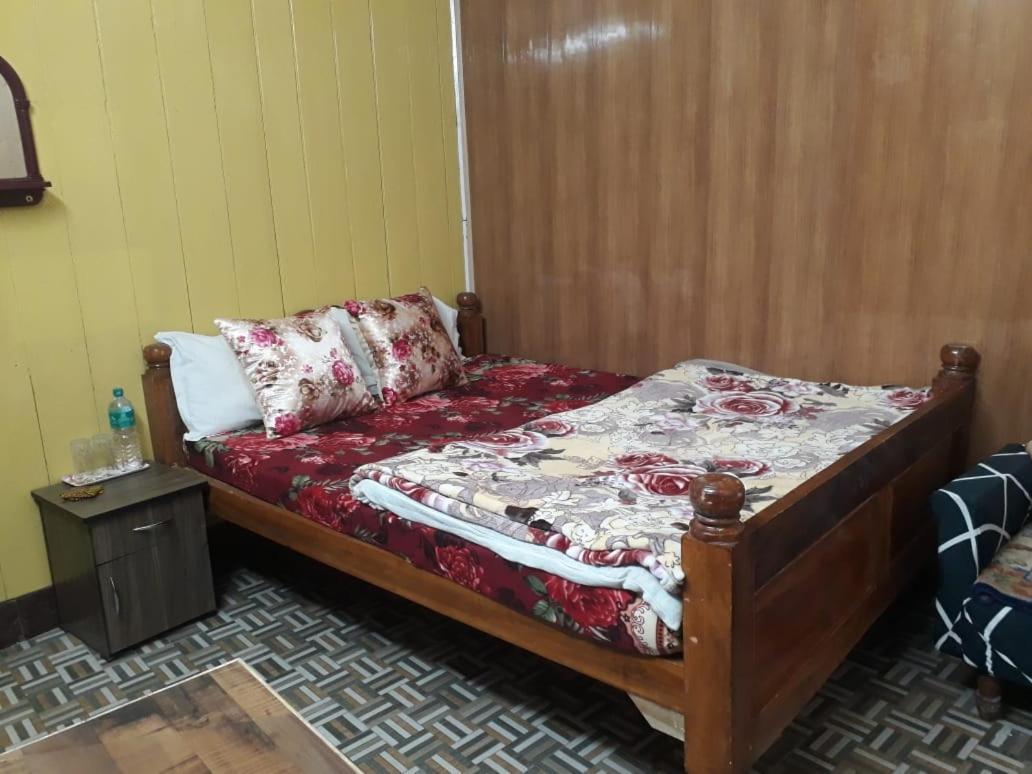 Smriya Homestay Darjeeling  Bagian luar foto